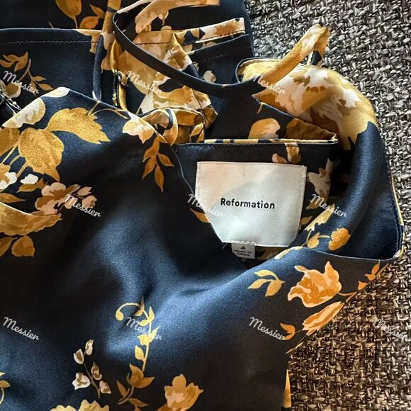 Reformation Frankie Silk Dress in Divinity - Picture 7 of 9